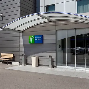 Отель Express Geneva Airport By Ihg, Мерен
