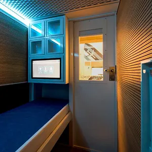 Resting Pods - Zzzleepandgo Wien Airport Швехат